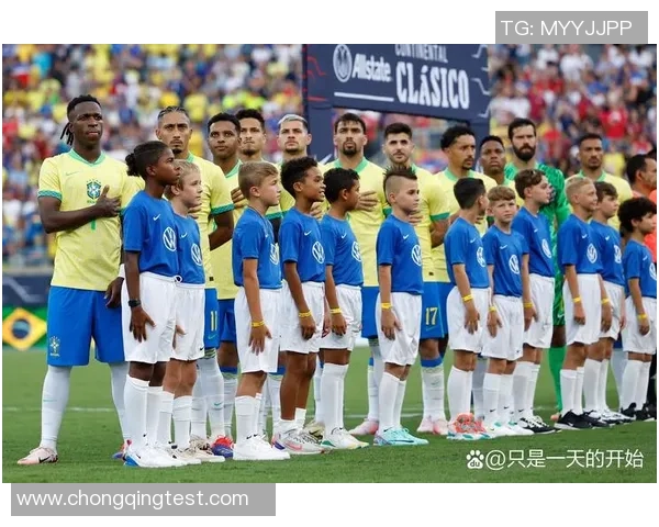 《探讨足球运动员职业生涯的挑战与成长路径及其对球迷文化的深远影响》